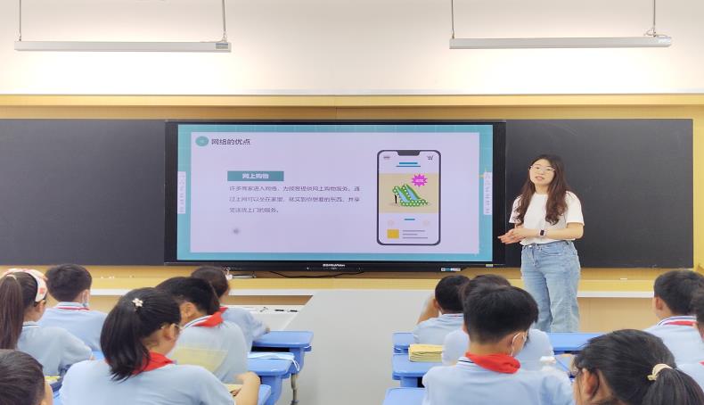 初中生选什么专业好就业呢？